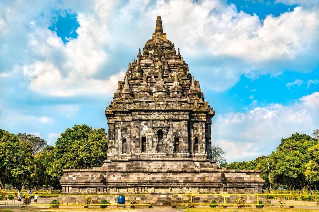 Oyo 3267 Omah Suryo Otel Yogyakarta Dış mekan fotoğraf