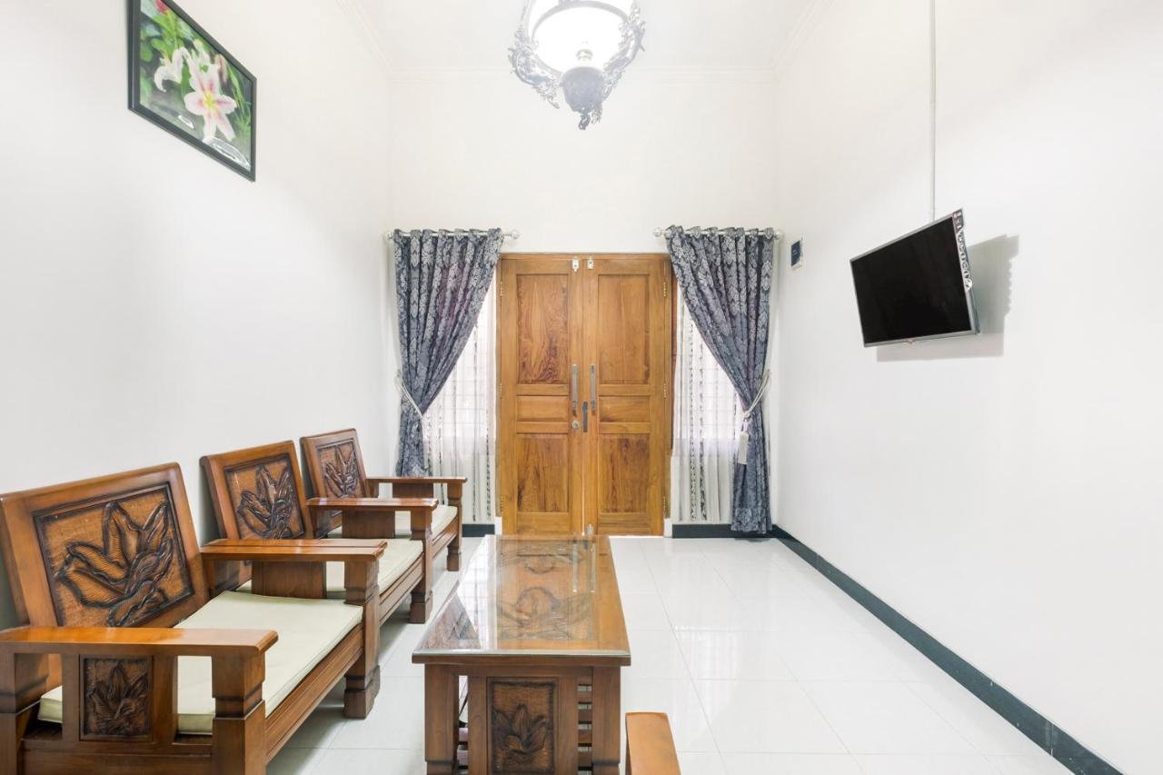 Oyo 3267 Omah Suryo Otel Yogyakarta Dış mekan fotoğraf