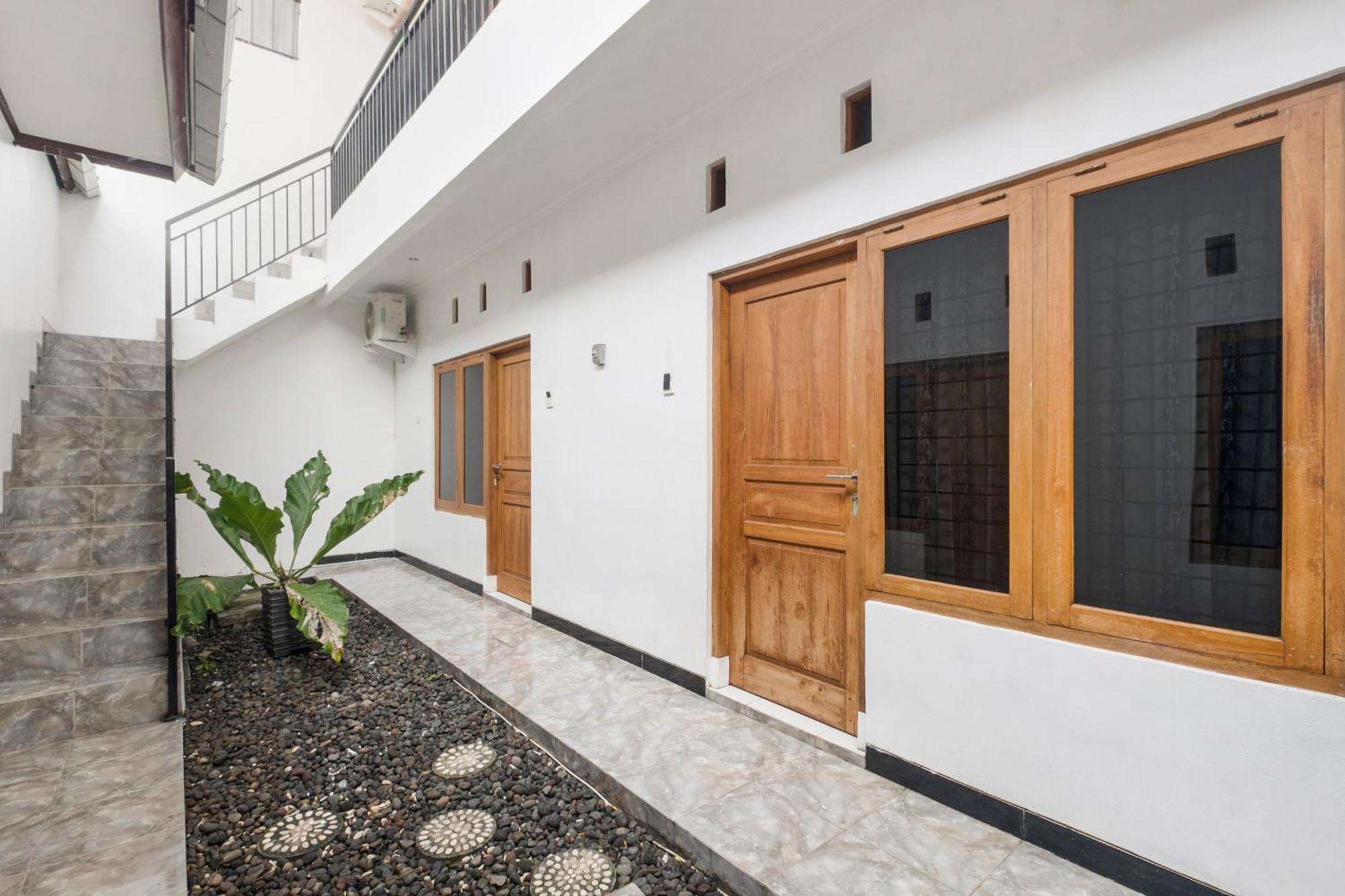 Oyo 3267 Omah Suryo Otel Yogyakarta Dış mekan fotoğraf